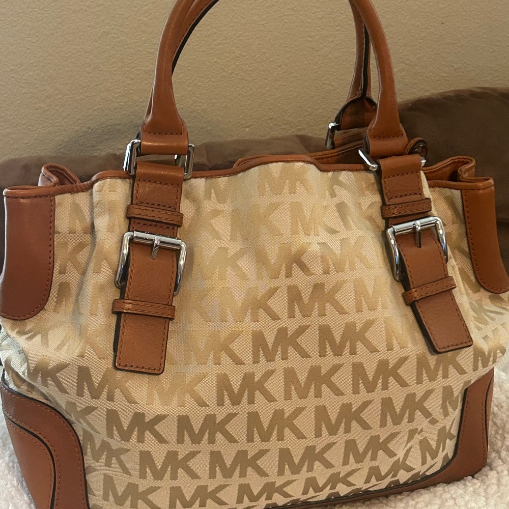 Michael Kors Tan and Brown Women's Bag